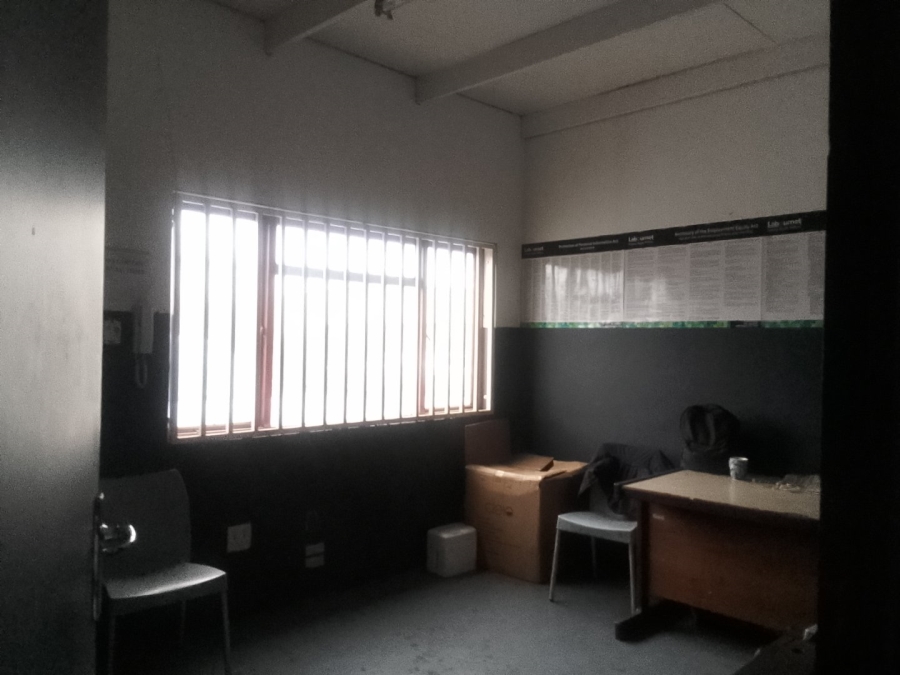 To Let commercial Property for Rent in Tamsui Industria Western Cape
